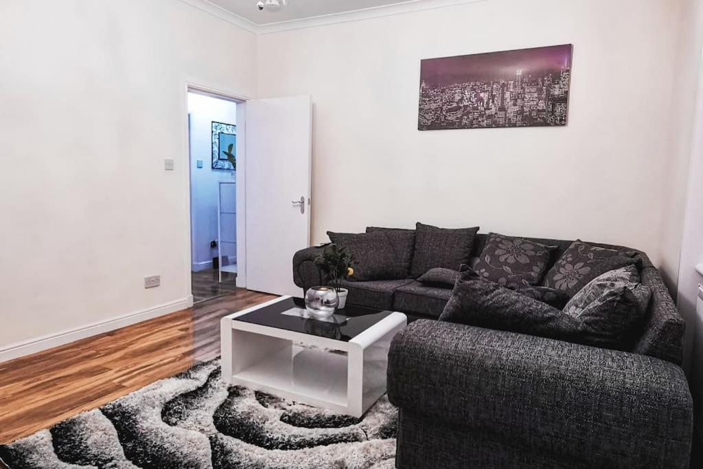 Glasgow Southside: Cosy 2 Bedroom Apartment Екстер'єр фото